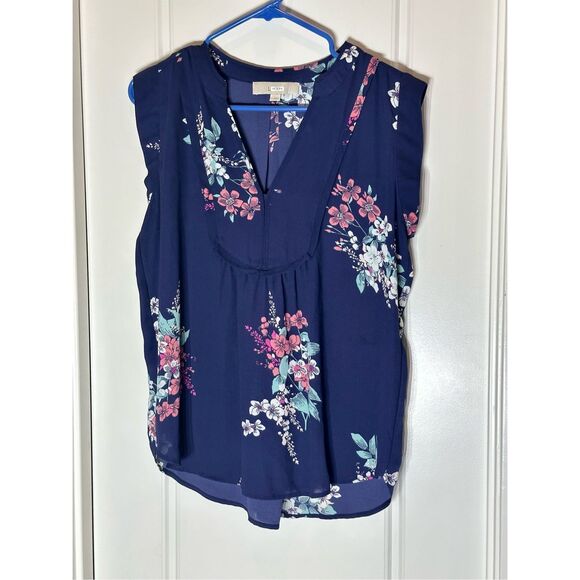 LOFT bundle of 2 Small short sleeve floral blouses - Picture 3 of 13